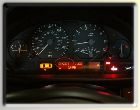 BMW Fuel Quantity Indicator